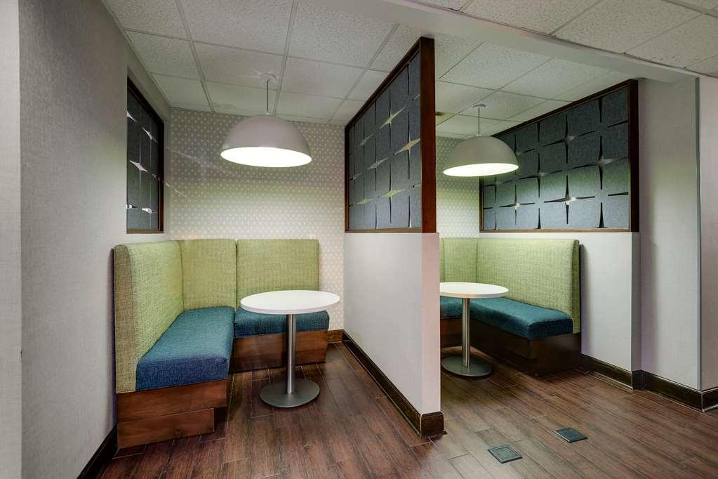 Hampton Inn Moultrie Interno foto